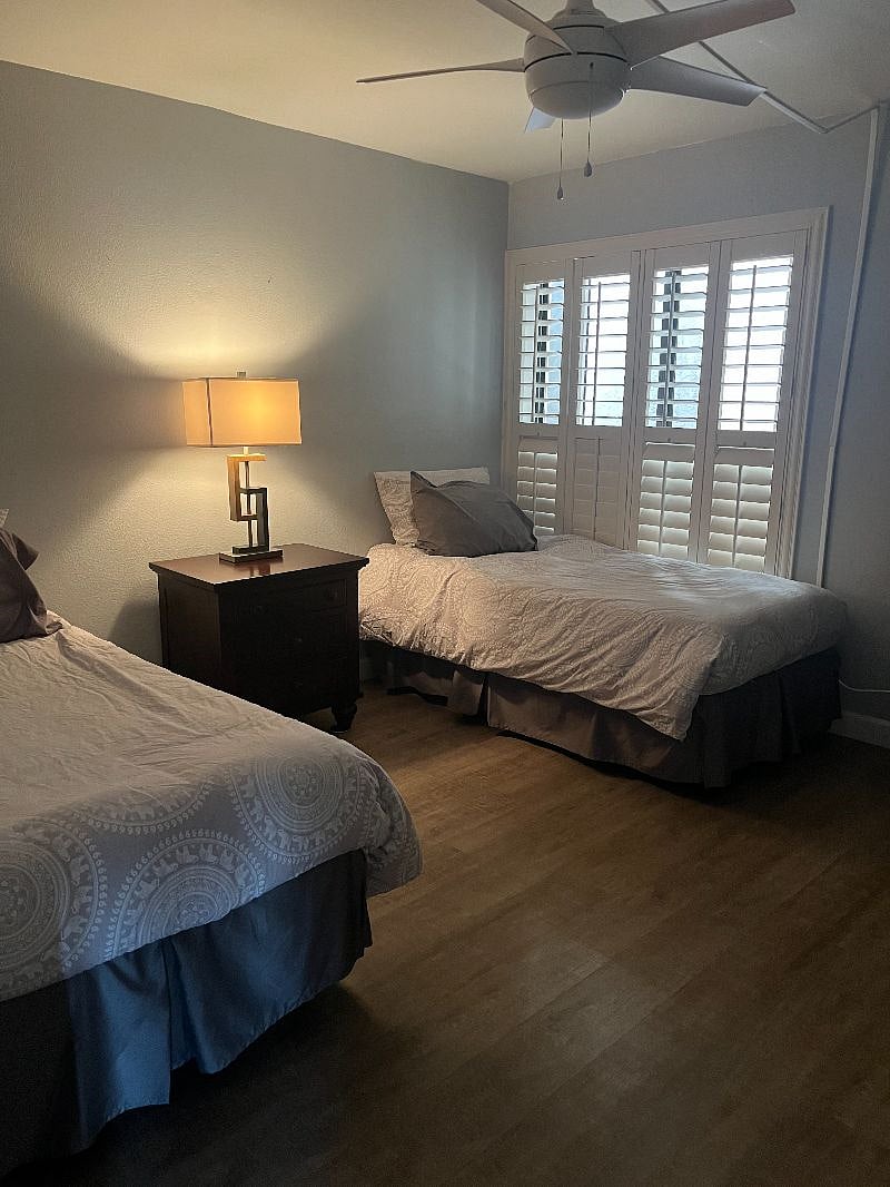 second bedroom