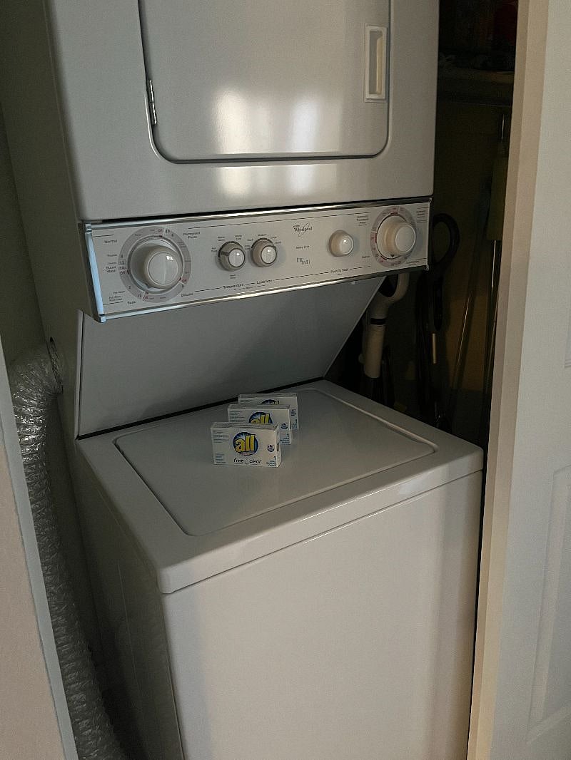 washer and dryer in unit