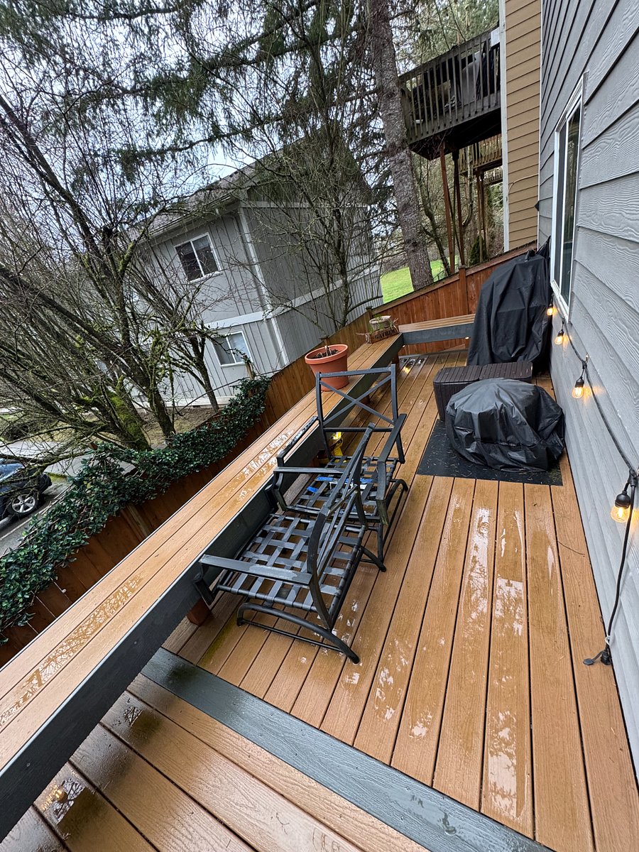 Large deck to create space for hanging outside in the summers - comes with small BBQ