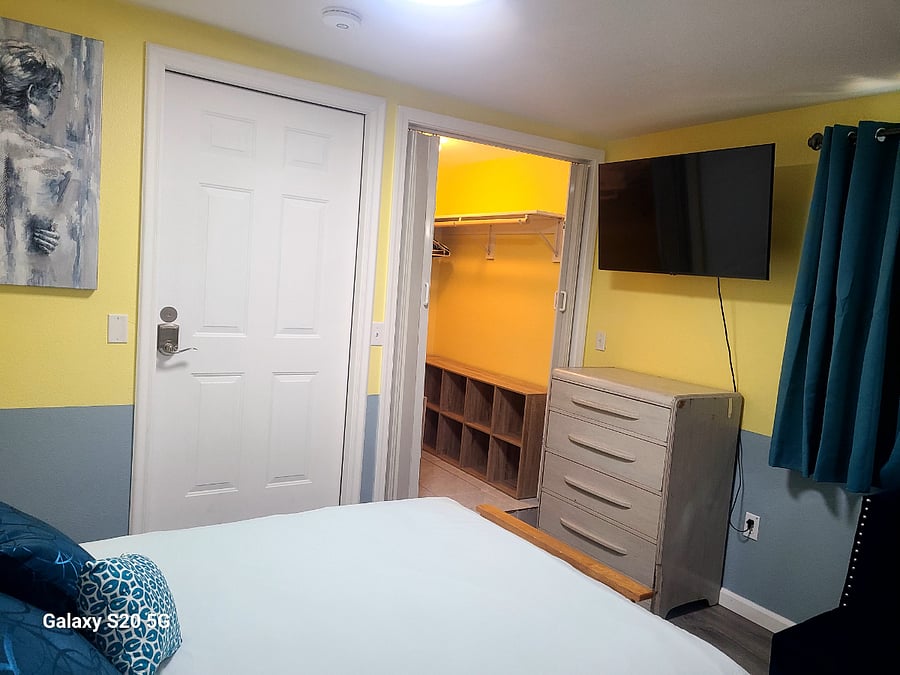 Furnished Finder property 393554_1 photo 16