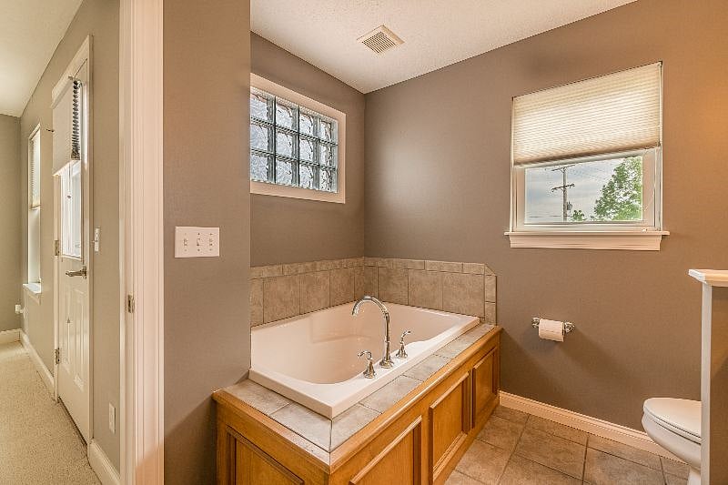 Furnished Finder property 393563_1 photo 16