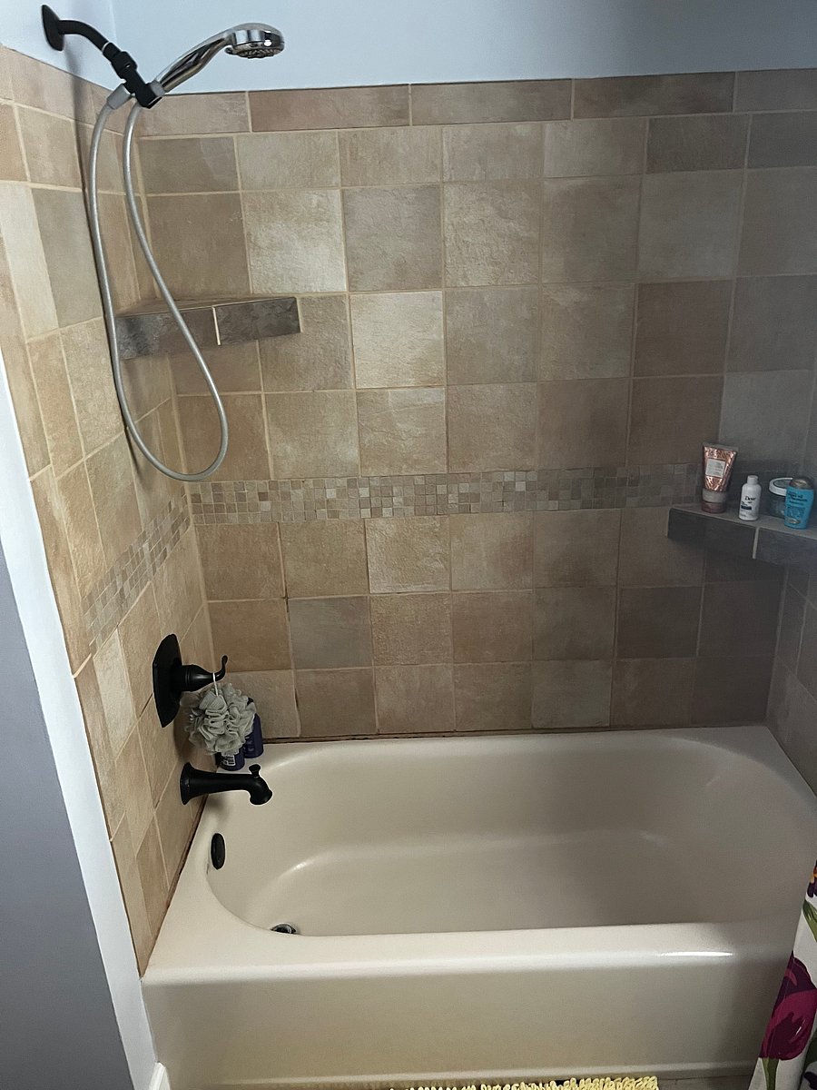 Shower with bath