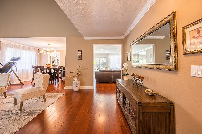Furnished Finder property 393675_1 photo 10
