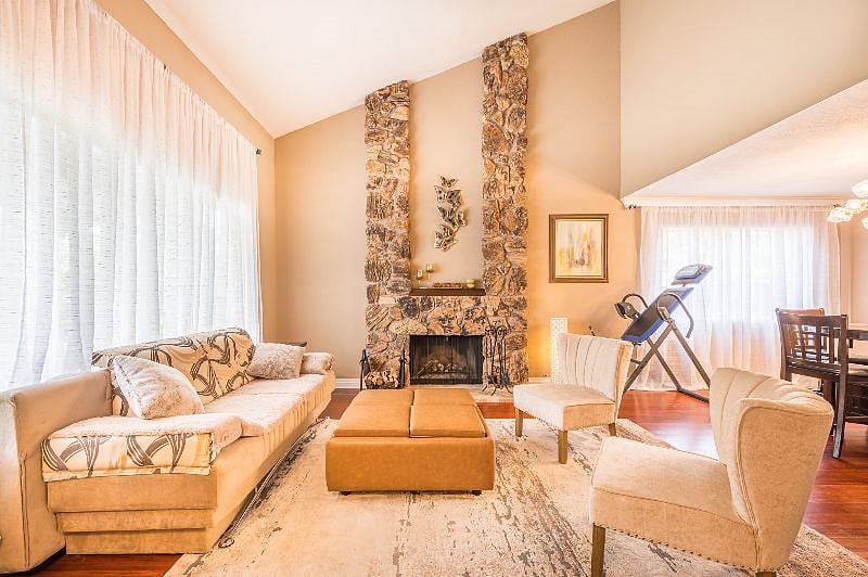 Furnished Finder property 393675_1 photo 12