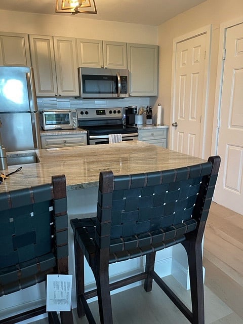 Furnished Finder property 393678_1 photo 6