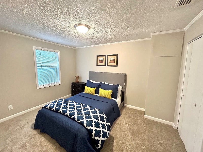 Furnished Finder property 393698_2 photo 5