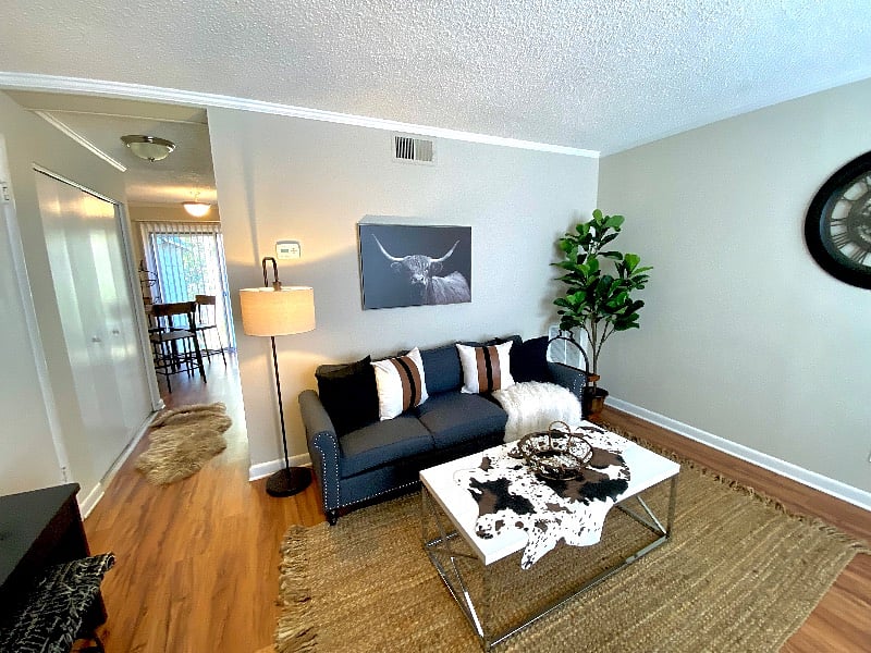 Furnished Finder property 393698_3 photo 3