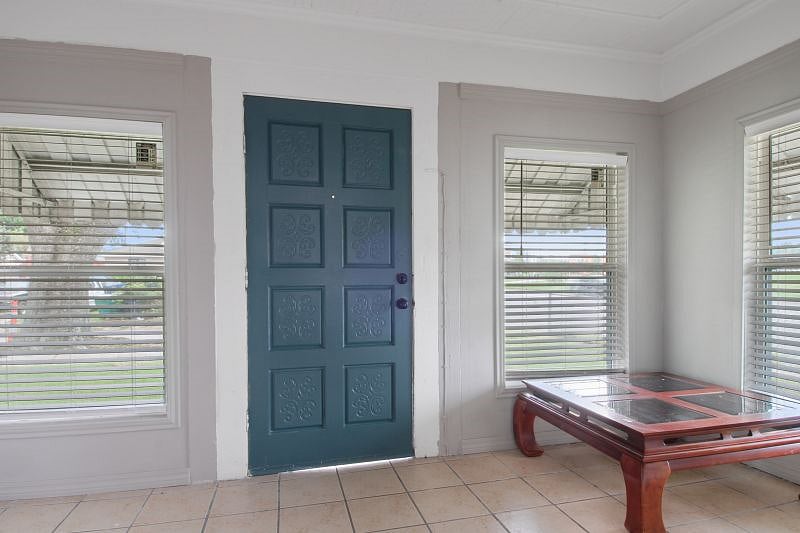 Furnished Finder property 393784_1 photo 6