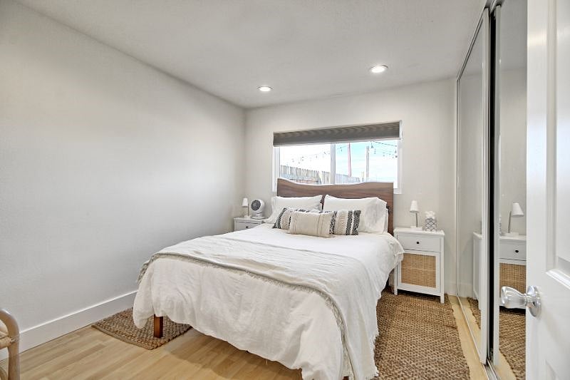 Furnished Finder property 393785_2 photo 12