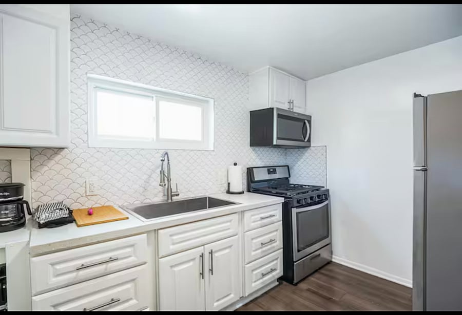 Furnished Finder property 393801_1 photo 13