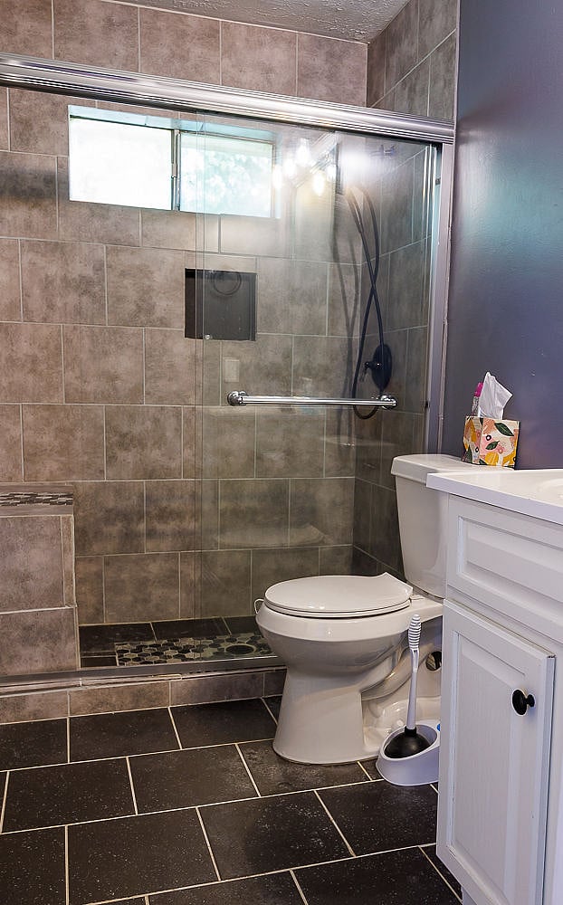 Furnished Finder property 393810_1 photo 11