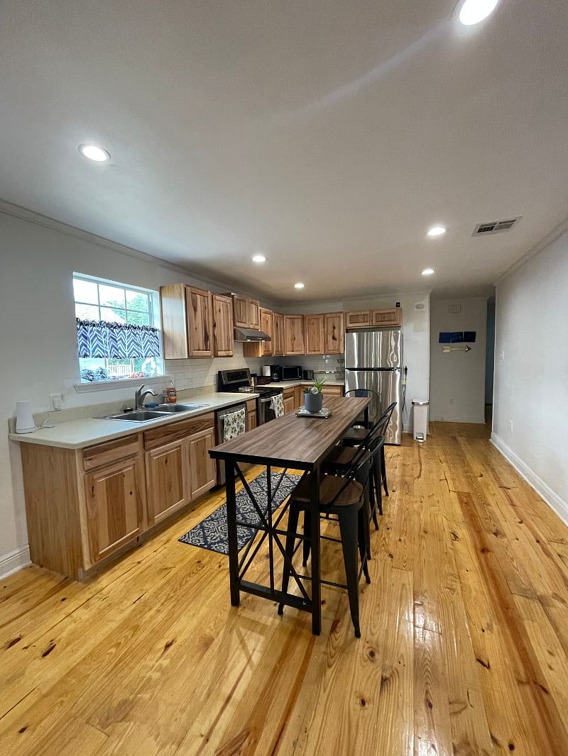 Kitchen with full size appliances