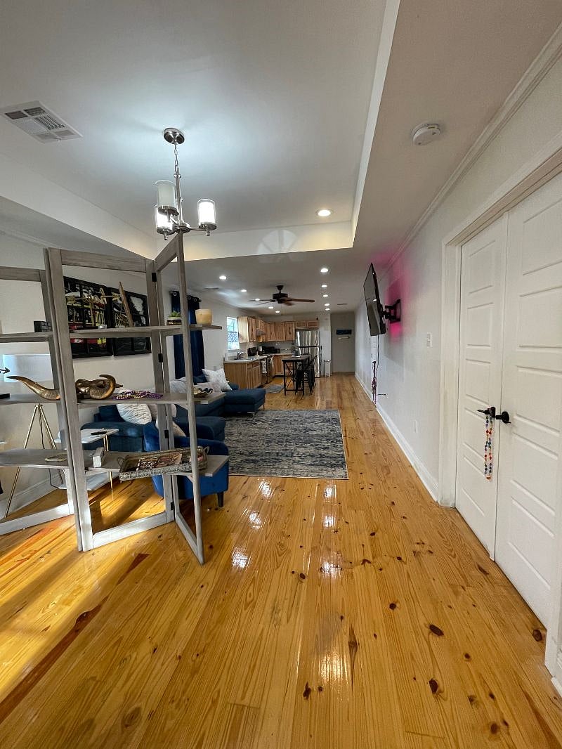 Full house view
