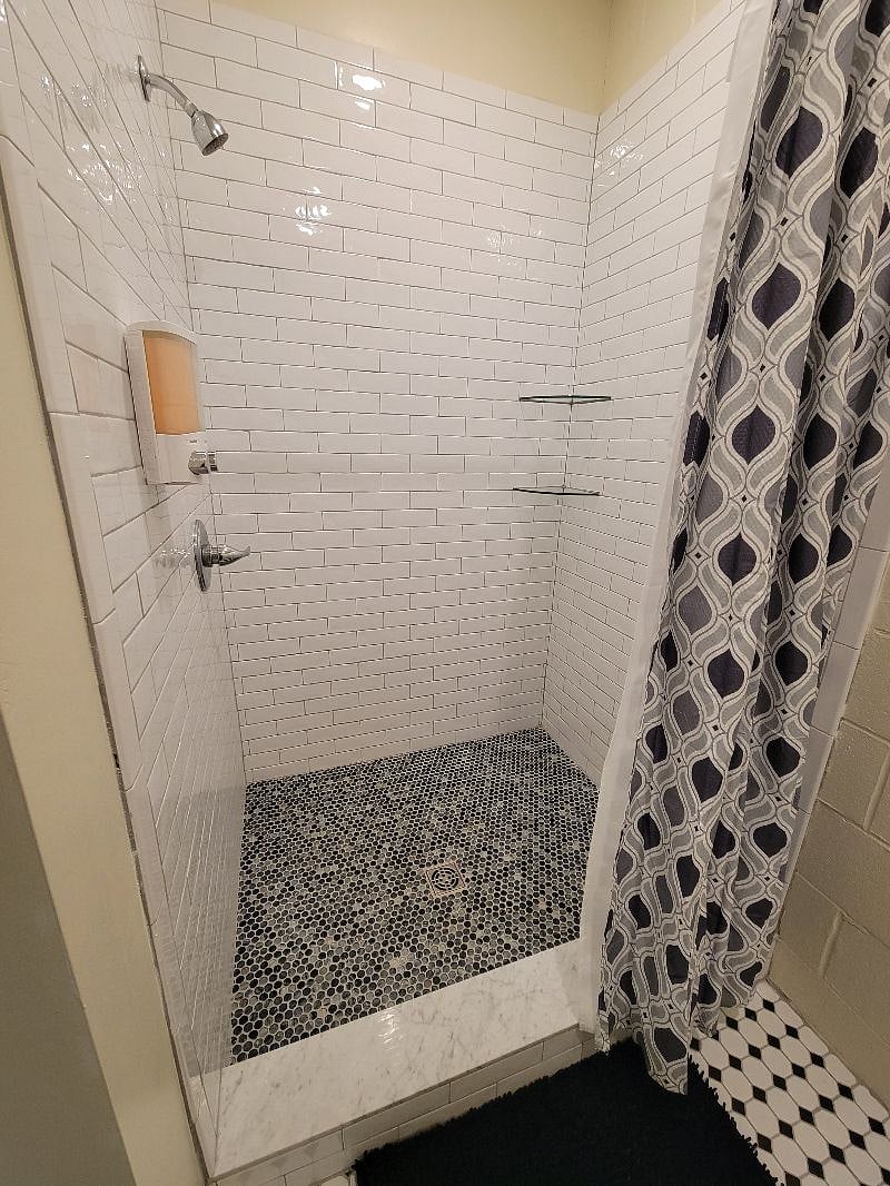 Furnished Finder property 393870_2 photo 16