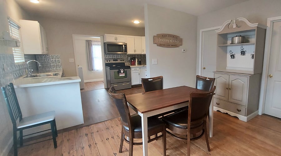 Furnished Finder property 393884_1 photo 8