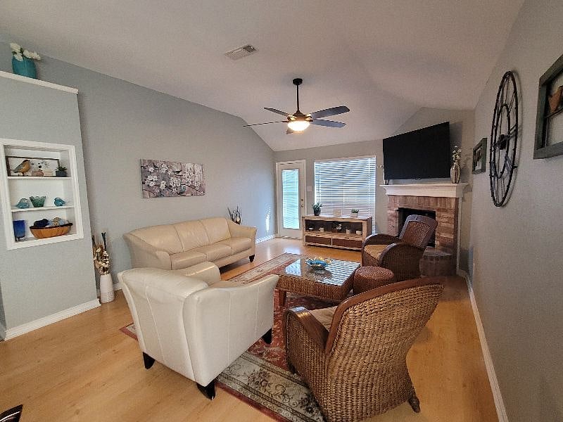 Furnished Finder property 393897_1 photo 5