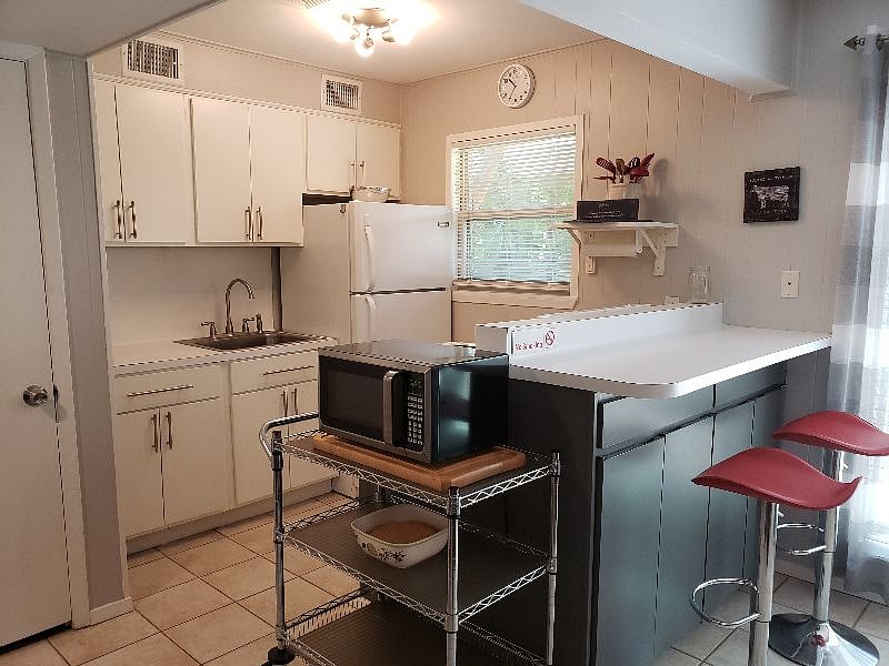 Furnished Finder property 393903_1 photo 8