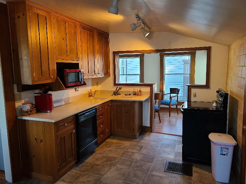 Furnished Finder property 393965_1 photo 14
