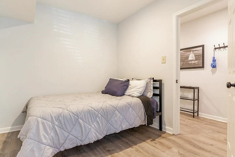 Furnished Finder property 393994_1 photo 3