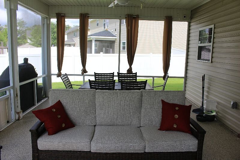Furnished Finder property 394004_1 photo 23