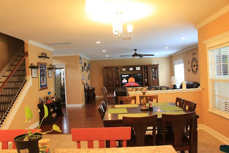 Furnished Finder property 394004_1 photo 13