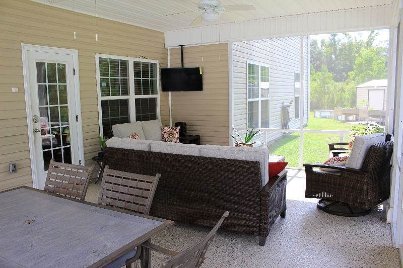Furnished Finder property 394004_2 photo 16