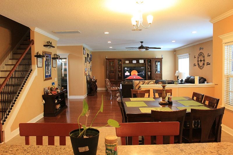 Furnished Finder property 394004_2 photo 6