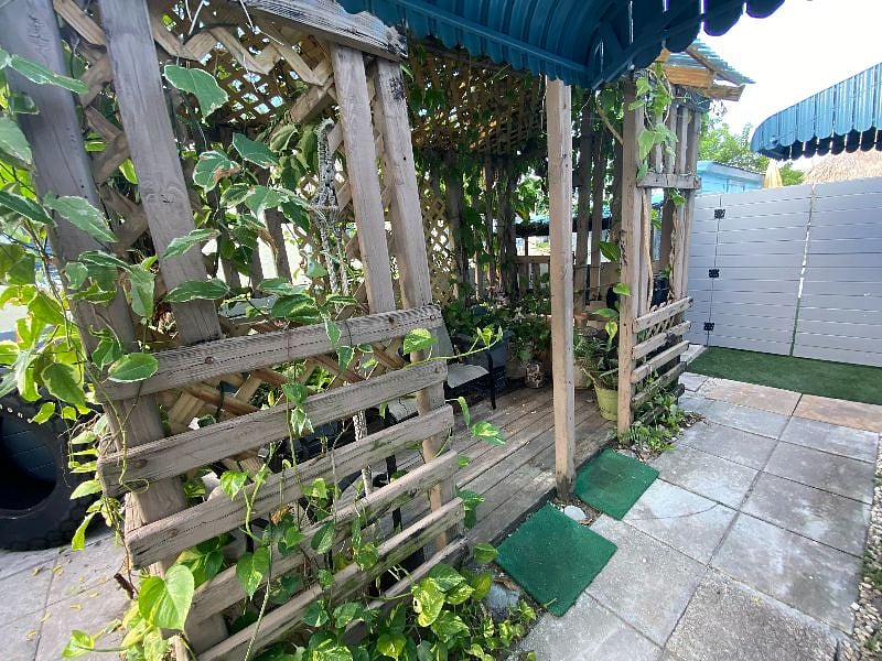 Furnished Finder property 394015_1 photo 20