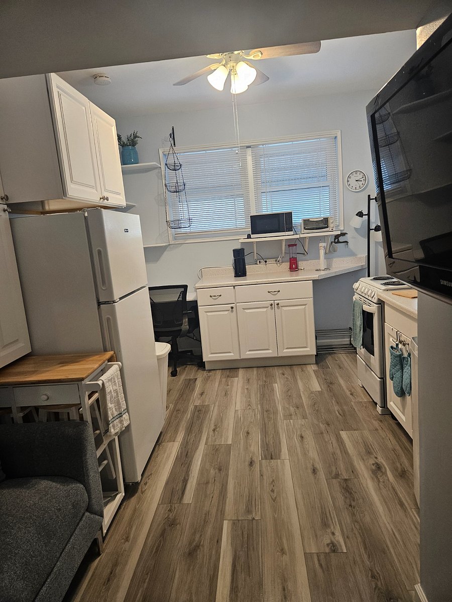 Furnished Finder property 394015_1 photo 8