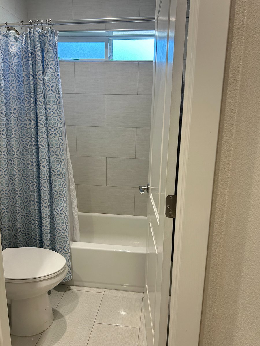 Furnished Finder property 394020_1 photo 7