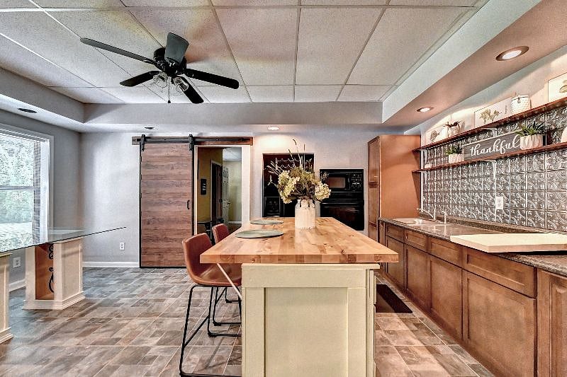 Furnished Finder property 394103_1 photo 7