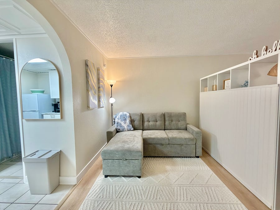 Furnished Finder property 394109_6 photo 10