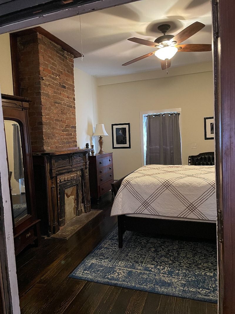 Furnished Finder property 394170_1 photo 3