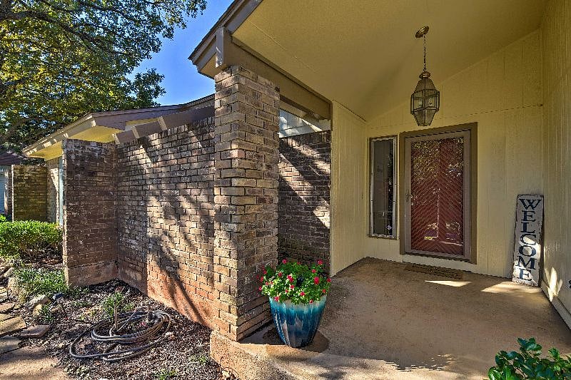 Furnished Finder property 394177_1 photo 3