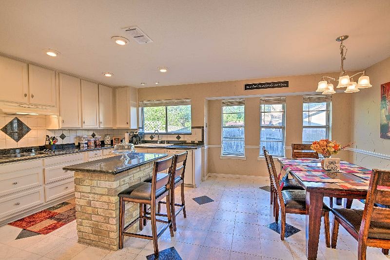 Furnished Finder property 394177_1 photo 9