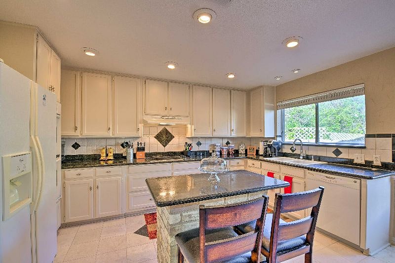 Furnished Finder property 394177_1 photo 10
