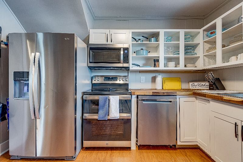 Furnished Finder property 394184_1 photo 10