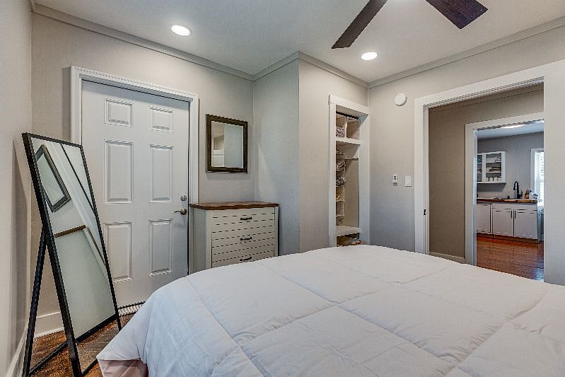Furnished Finder property 394184_1 photo 21