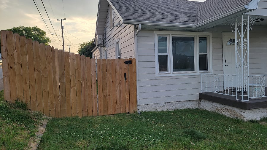 Enterance to private fenced yard