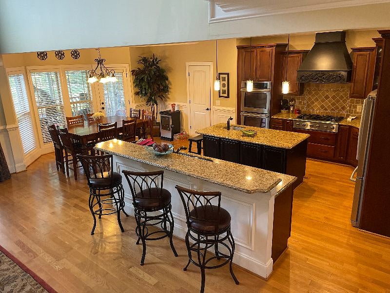 Furnished Finder property 394196_1 photo 3