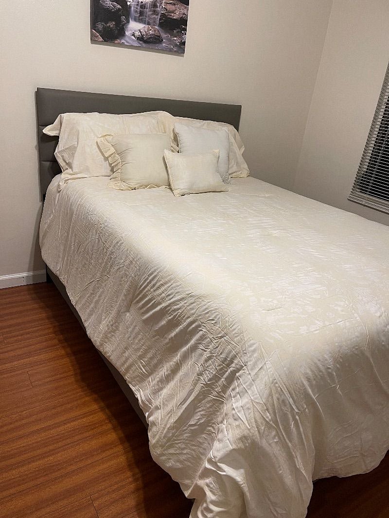 Furnished Finder property 394202_3 photo 8