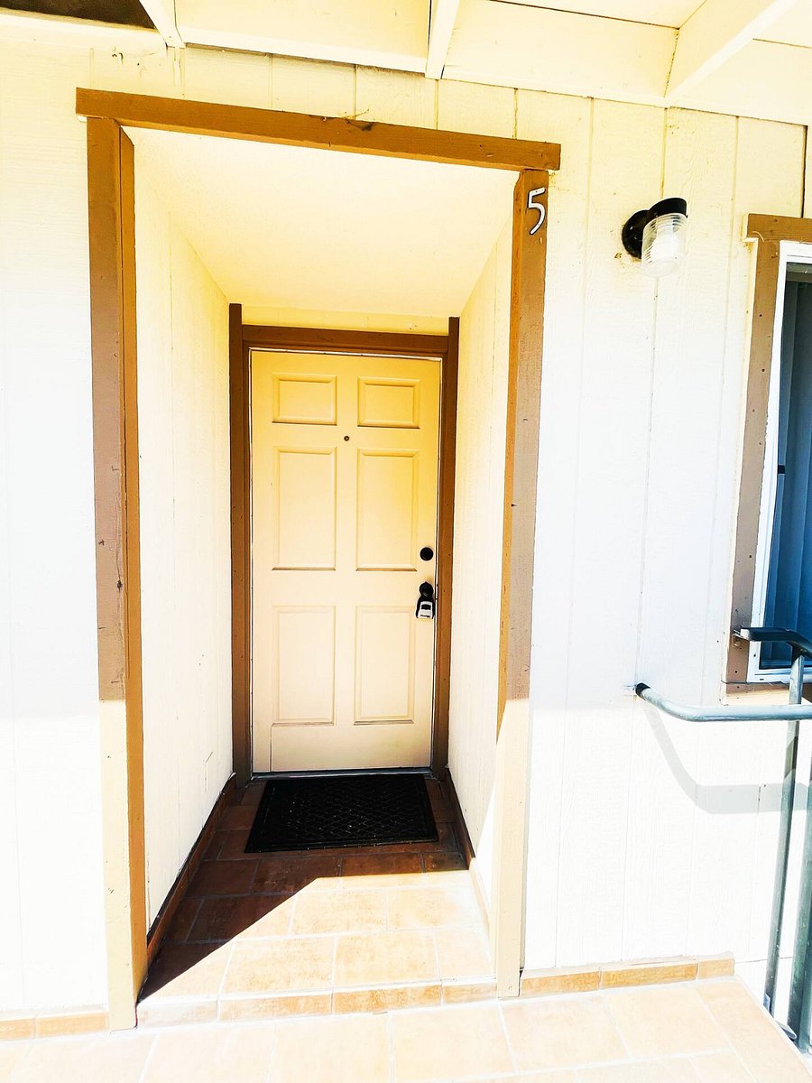 Furnished Finder property 394223_1 photo 15