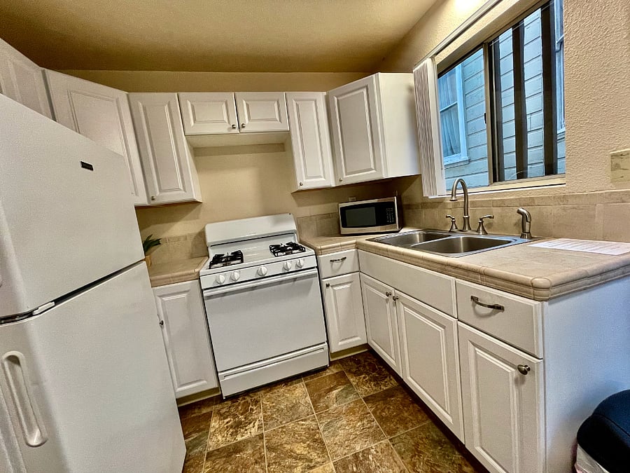 Furnished Finder property 394223_1 photo 8