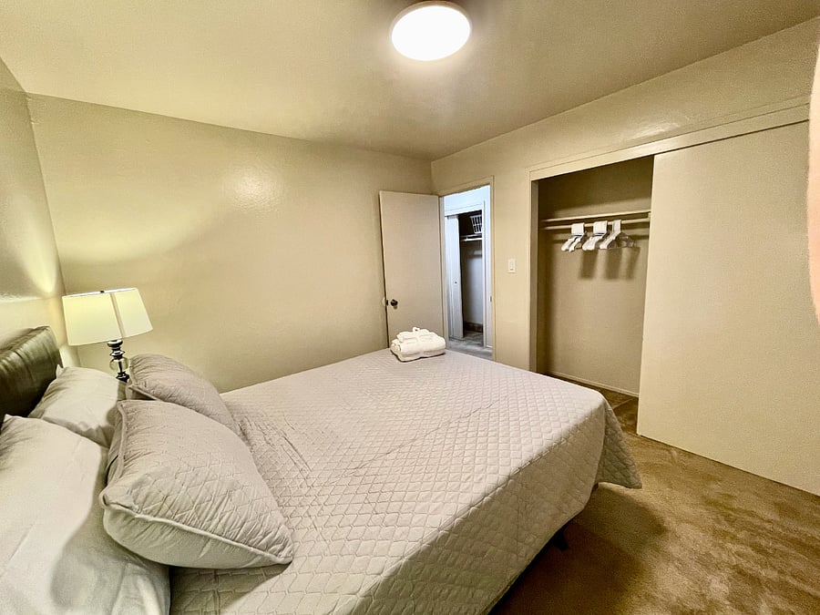 Furnished Finder property 394223_1 photo 9