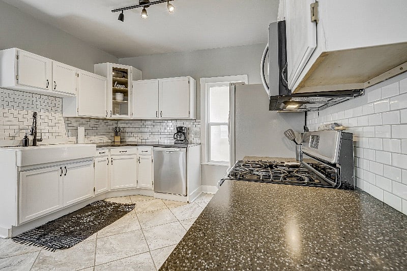 Furnished Finder property 394272_1 photo 11