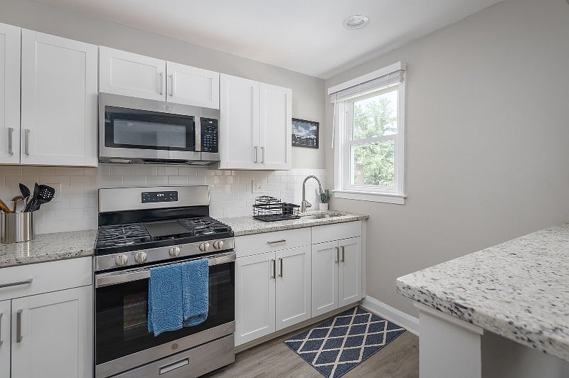 Furnished Finder property 394378_1 photo 9