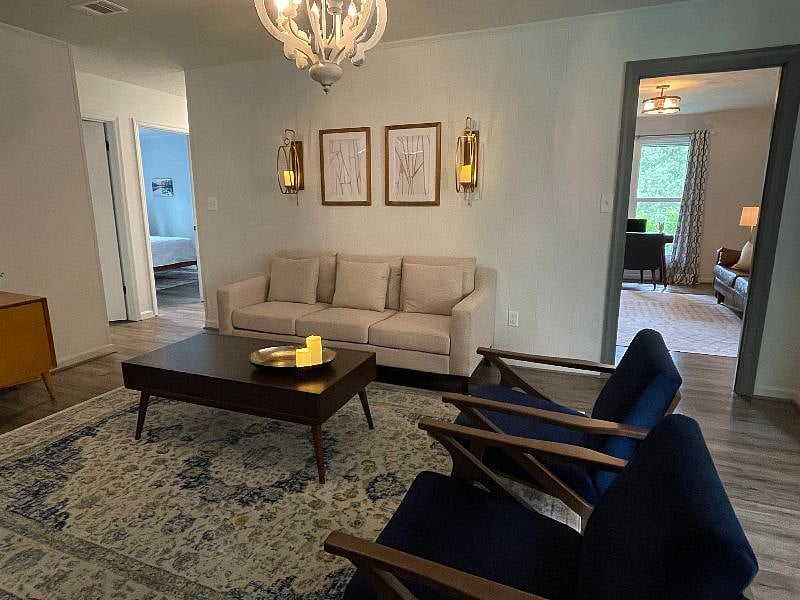 Furnished Finder property 394389_1 photo 17