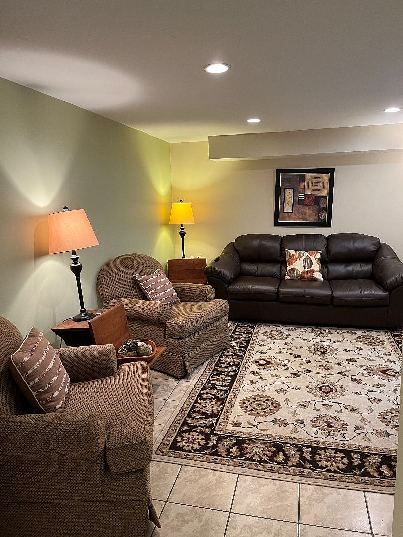 Furnished Finder property 394406_1 photo 3
