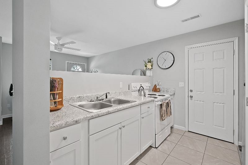 Furnished Finder property 394409_1 photo 9