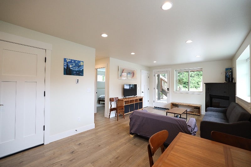 Furnished Finder property 394431_1 photo 6